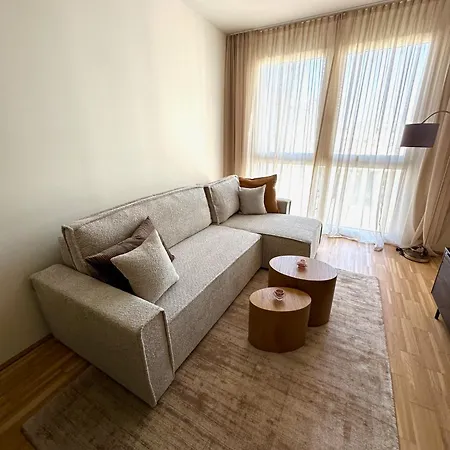 Coho City Apartments Mit Hauseigener Tiefgarage Vienna Exterior photo
