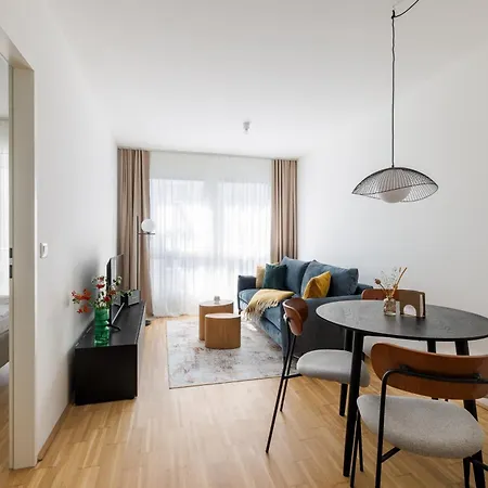 Coho City Apartments Mit Hauseigener Tiefgarage Vienna Exterior photo