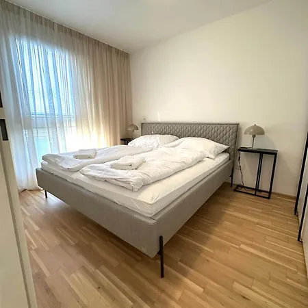 Coho City Apartments Mit Hauseigener Tiefgarage Vienna Exterior photo