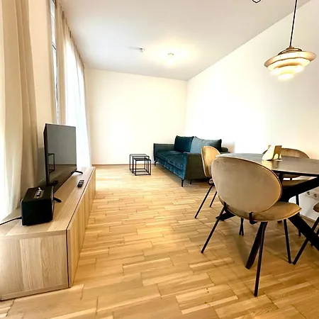 Coho City Apartments Mit Hauseigener Tiefgarage Vienna Exterior photo