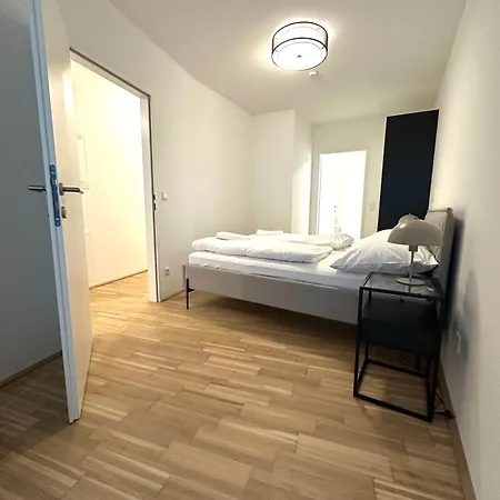 Coho City Apartments Mit Hauseigener Tiefgarage Vienna Exterior photo