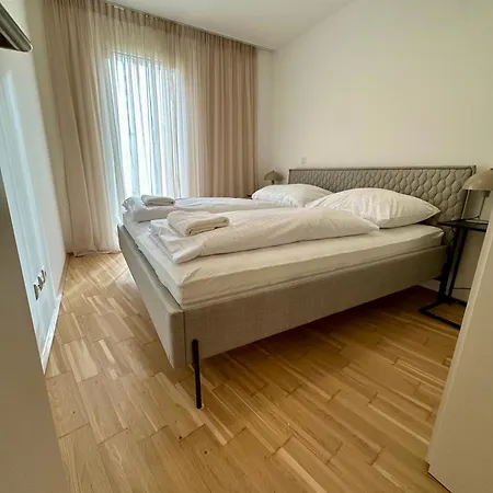 Coho City Apartments Mit Hauseigener Tiefgarage Vienna Exterior photo
