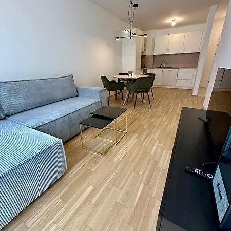 Coho City Apartments Mit Hauseigener Tiefgarage Vienna Exterior photo
