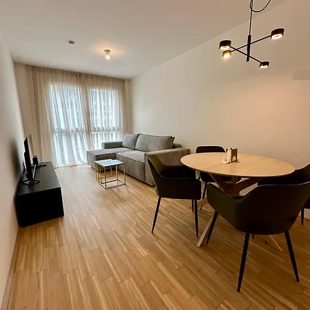 Coho City Apartments Mit Hauseigener Tiefgarage Vienna Exterior photo