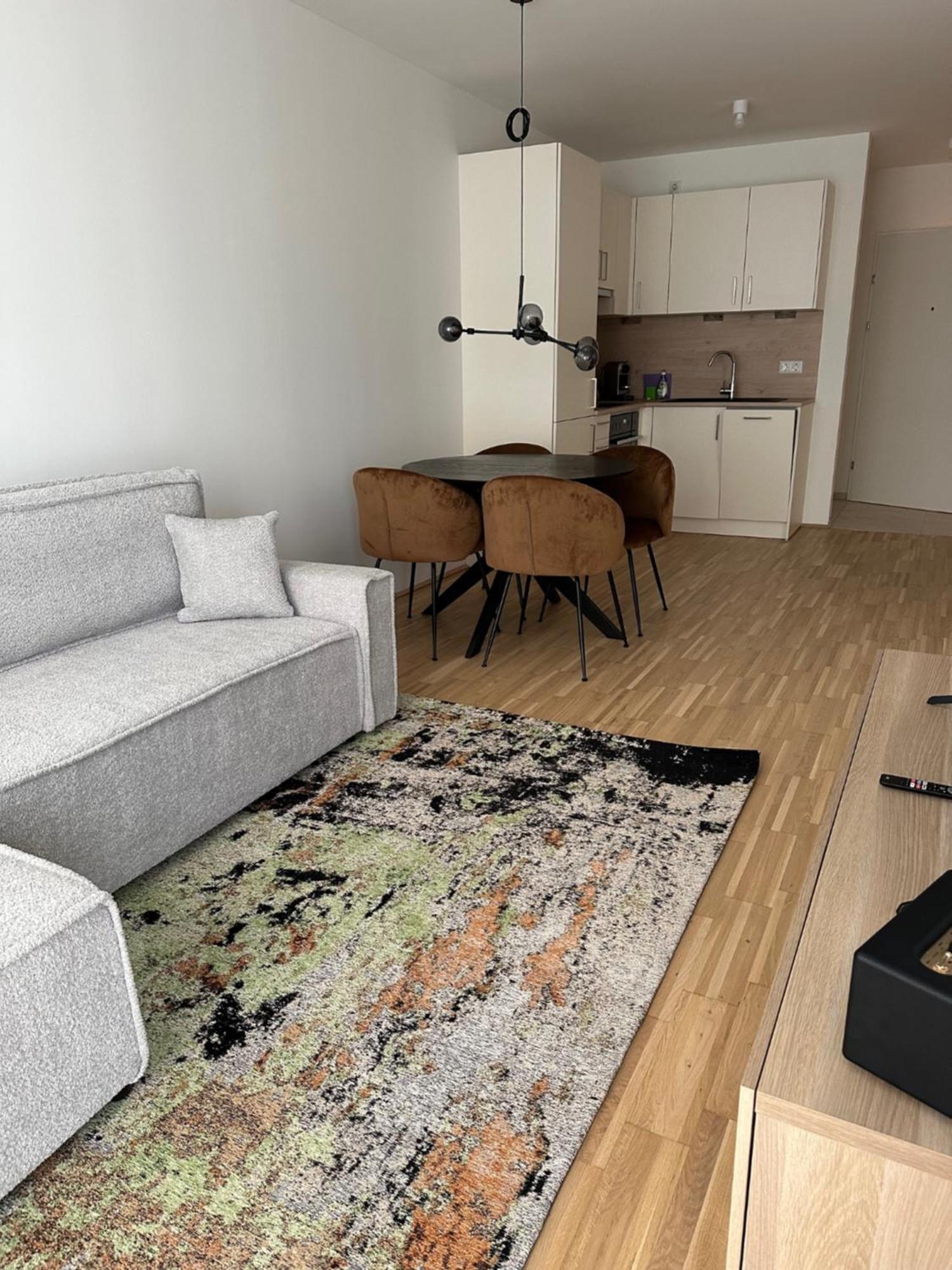 Coho Mit Hauseigener Tiefgarage * Wien
