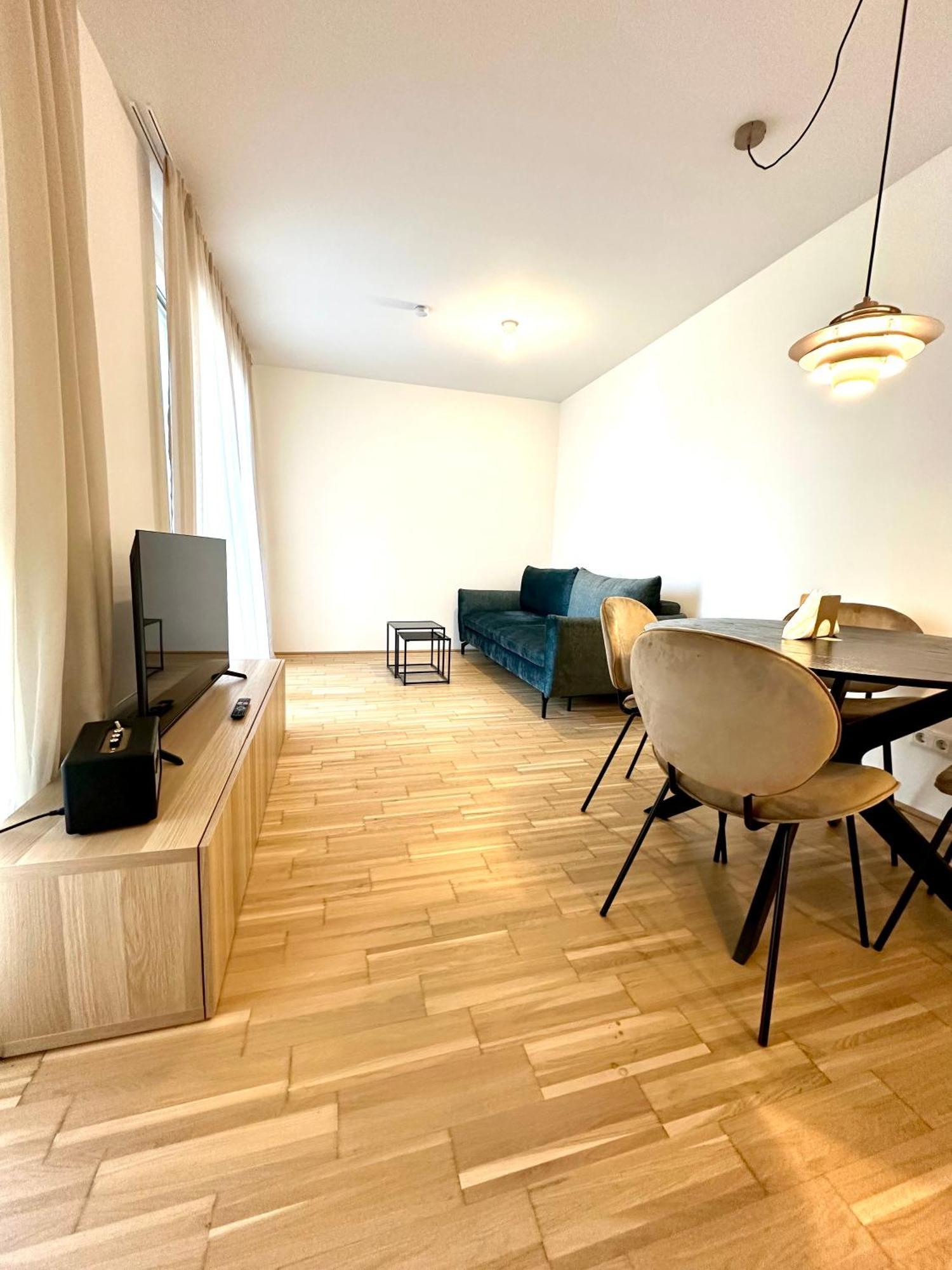 Coho Mit Hauseigener Tiefgarage * Wien